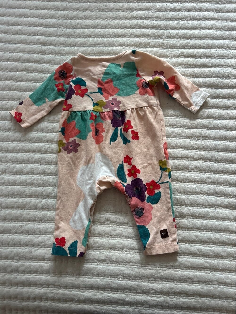 Tea Collection 0-3m romper - Picture 3 of 4
